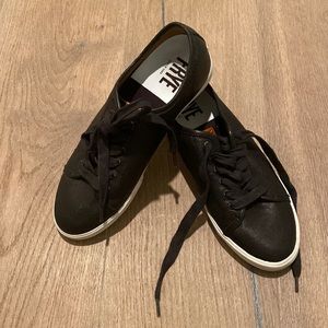 Black leather Frye shoes, size 7.5 excellent condition
